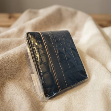 Crocodile Texture Cow Leather Wallet