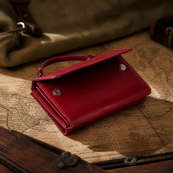 Effortless Elegance Clutch Wallet