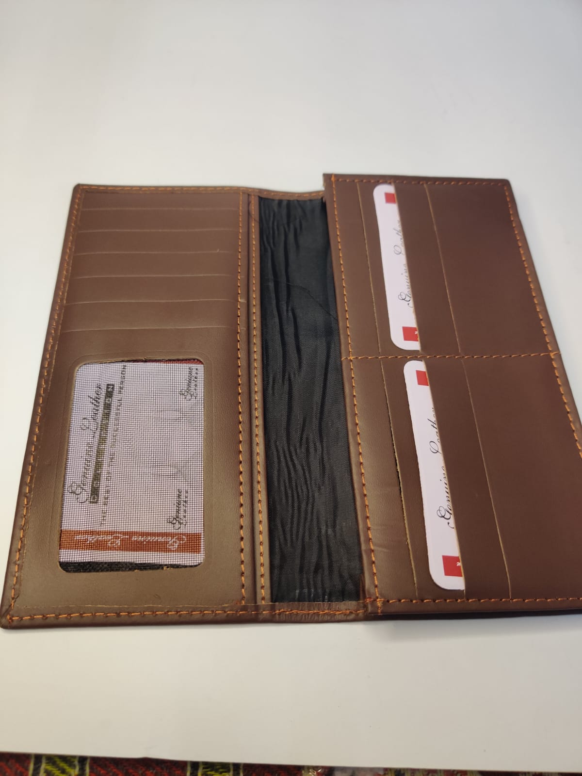 Men’s Long Cow Leather Wallet – Mobile Compatible