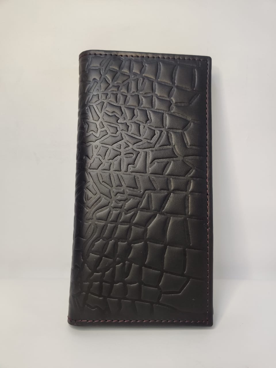 Men’s Long Cow Leather Wallet – Crocodile Texture, Mobile Compatible - Image 4
