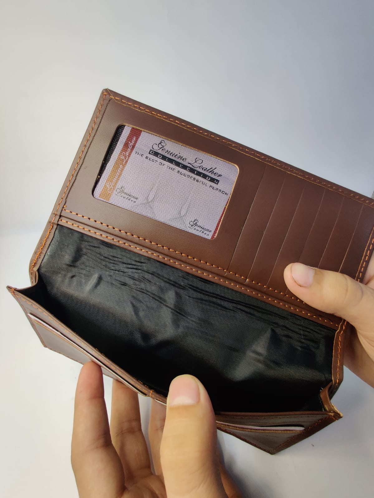 Men’s Long Cow Leather Wallet – Crocodile Texture, Mobile Compatible - Image 6