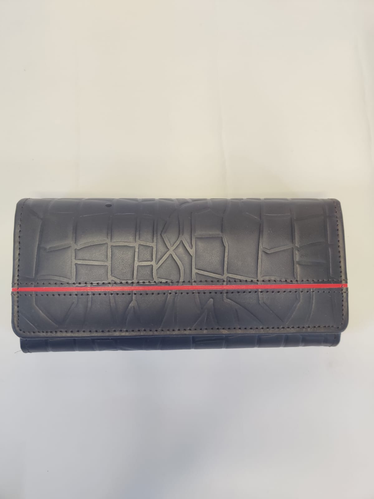 Ladies Crocodile Texture Cow Leather Clutch – Premium Finish - Image 6