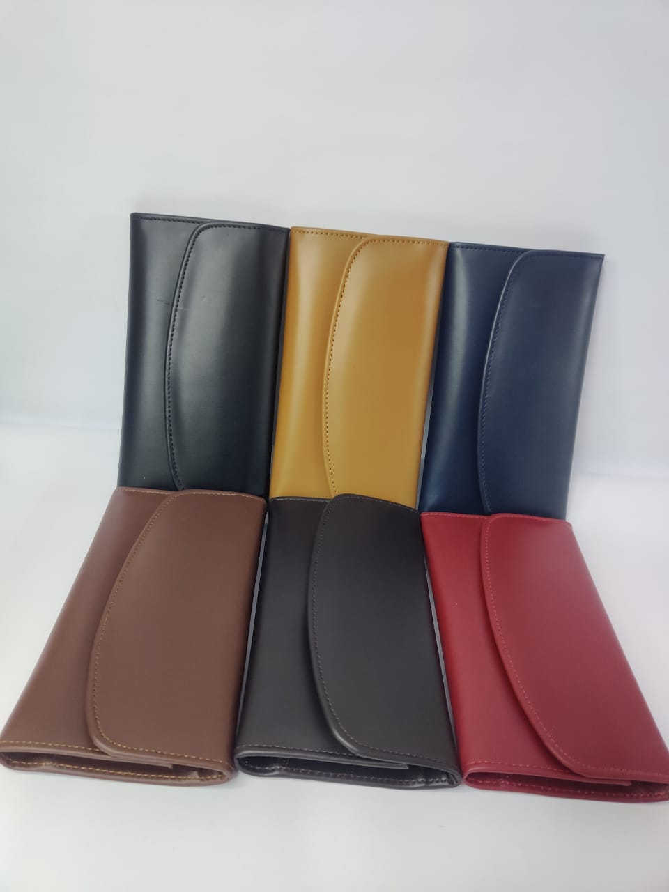 Ladies 3-Fold Cow Leather Wallet – Elegant Clutch, Premium Finish - Image 5