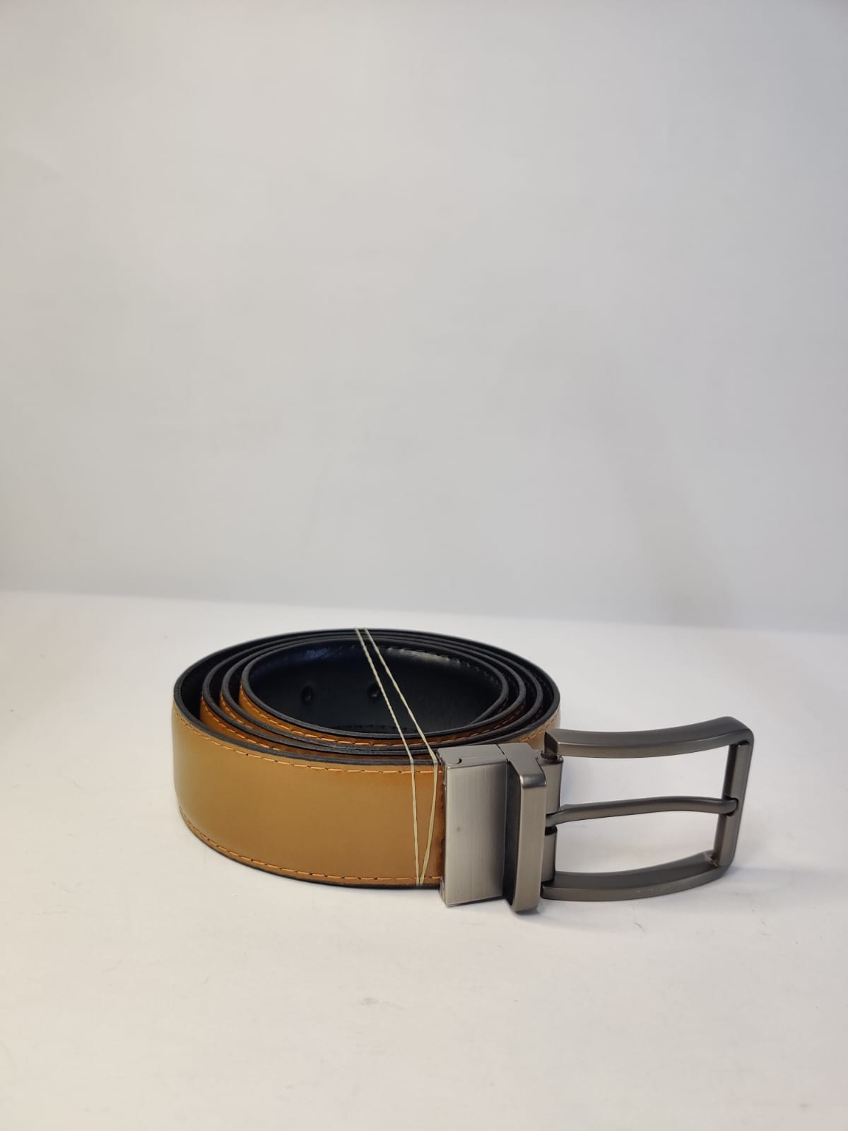 Reversible Leather Belt | Double-Sided | Perfect for Every Occasion - Image 5